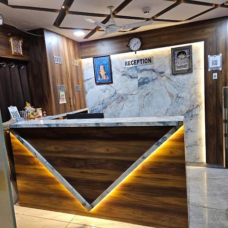 Hotel Ozone,אחמדאבאד מראה חיצוני תמונה
