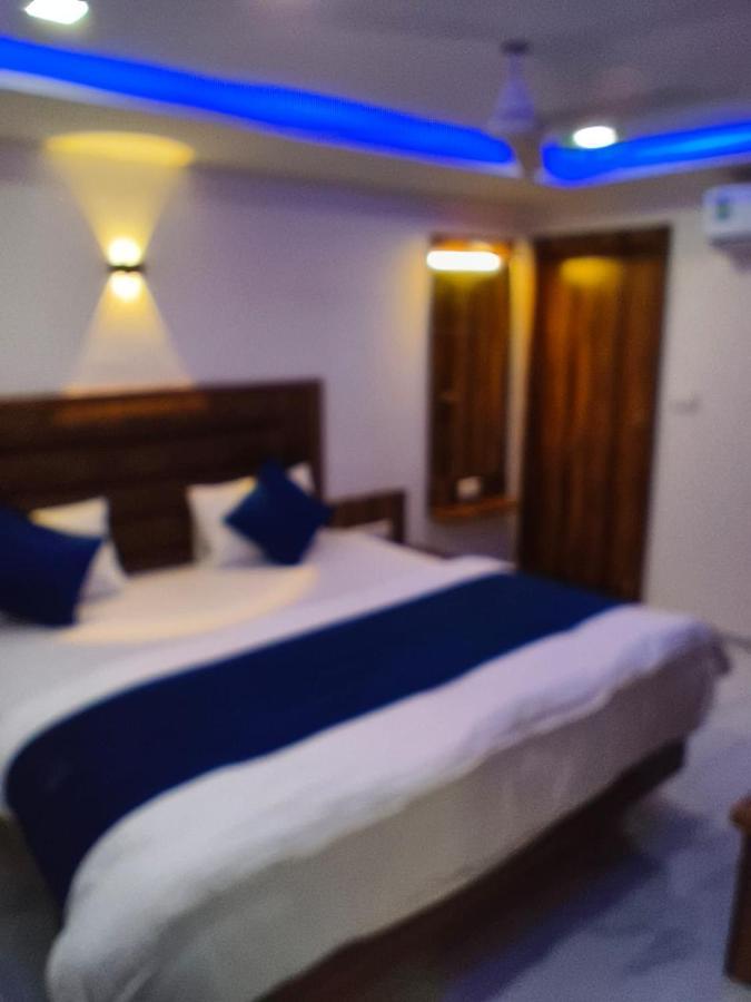 Hotel Ozone,אחמדאבאד מראה חיצוני תמונה