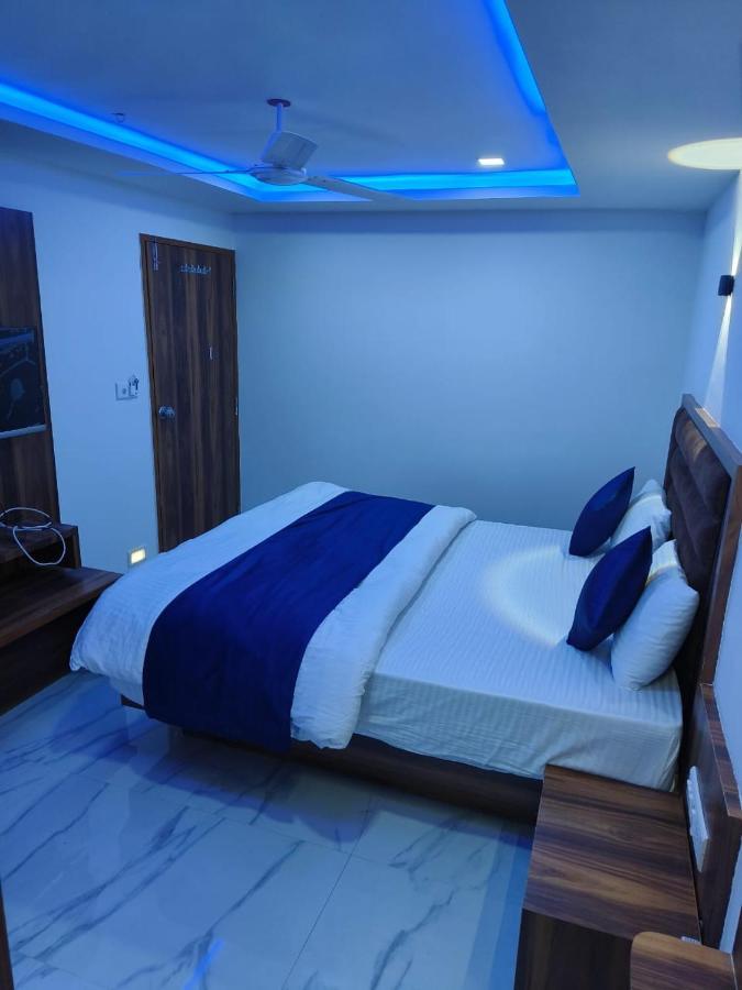 Hotel Ozone,אחמדאבאד מראה חיצוני תמונה