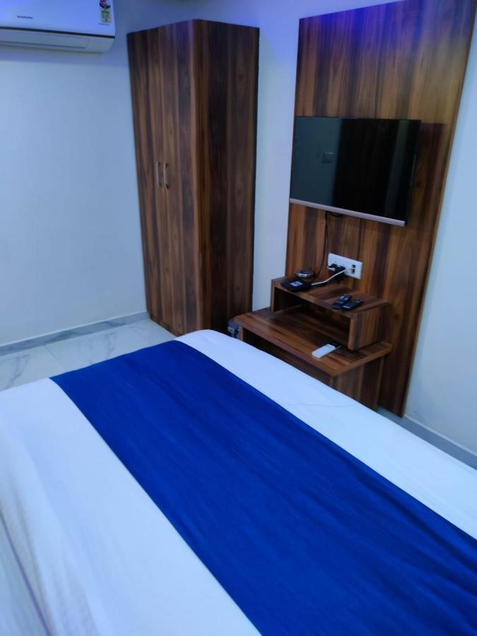 Hotel Ozone,אחמדאבאד מראה חיצוני תמונה